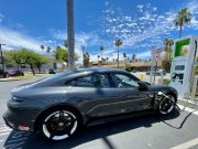 Gradi se mreža punjača sa dva miliona priključaka: Stellantis na visini zadatka!