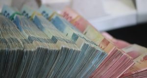 PONOVO ODOBRENE SUBVENCIJE DRŽAVE: Do 5.000 evra za električni a 3.500 za hibridni automobil