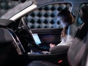 Hoće li auto-industrija uspešno proći kroz vreme tranzicije prema elektromobilnosti?