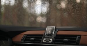 Da li će Stellantis uspeti da svrgne Teslu sa trona?