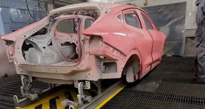 Novi električni Mustang Mach-E u roze boji? I to je moguće!