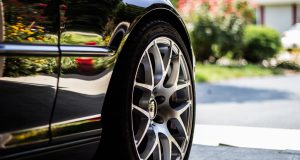 Menjanje guma – NOVI PROBLEM za vlasnike električnih automobila!