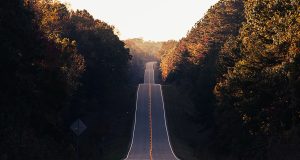 Putevi za indukciono punjenje električnih vozila – da li je to naša bliska budućnost?