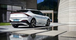 Cene električnih automobila idu u pogrešnom smeru!