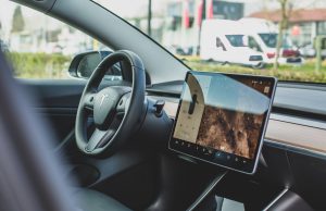 Inflacija i iznosi računa koji rastu koče prelazak na električna vozila!