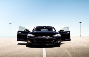 Električna vozila: 3 glavna faktora koja usporavaju njihovu prodaju