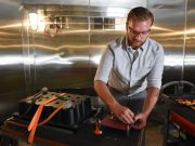 Nemaju tečnost, štampaju se u 3D štampačima i ne mogu da se zapale: Da li je na pomolu nova generacija baterija za električne automobile?