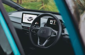 Cena proizvodnje električnog automobila čak 50% SKUPLJA od proizvodnje benzinaca!