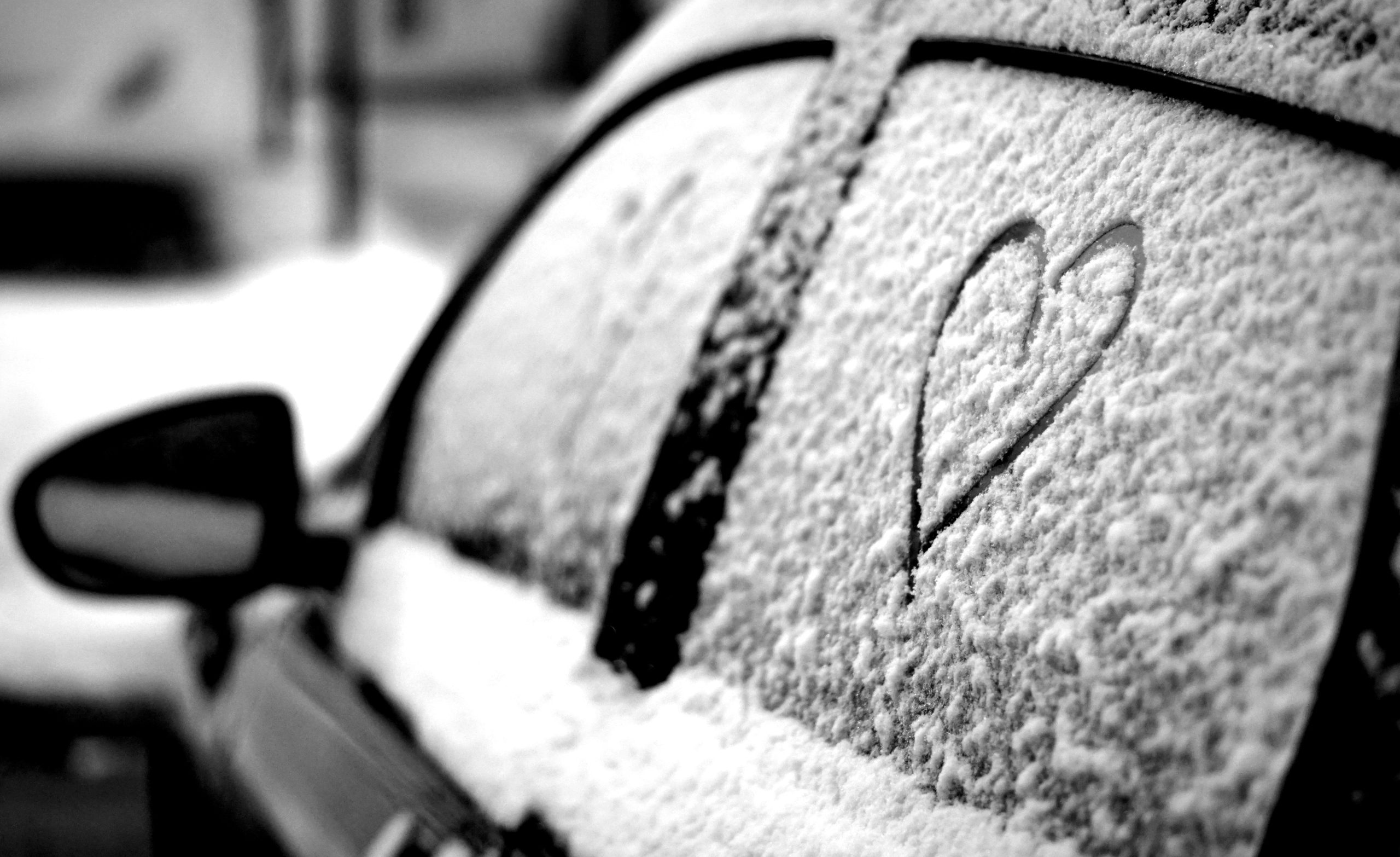Električni automobili i zima: Koliko se njihov domet smanjuje tokom zimskih meseci?