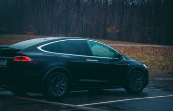 Tesla najavljuje povećanje cena električnih automobila!