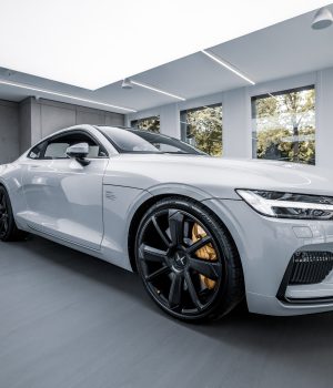 UDRUŽUJU SNAGE: Hertz kupuje 65.000 električnih Polestar automobila!