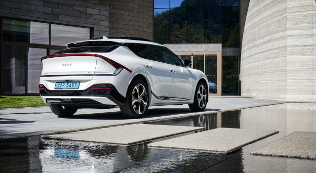 Cene električnih automobila idu u pogrešnom smeru!