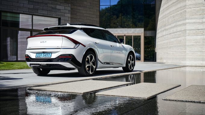 Cene električnih automobila idu u pogrešnom smeru!