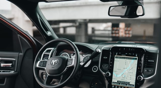 Tesla želi da iskoristiti američke poreske olakšice: Zato je prioritet proizvodnja baterija u SAD-u!