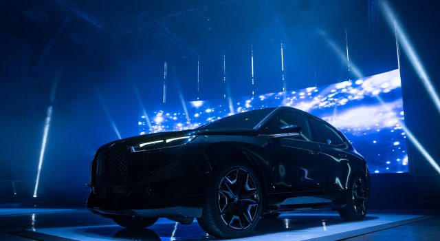 BMW vozačima električnih automobila od 2023. nudi i video-igre!