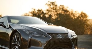 Električni naslednik Lexusa LFA će imati manuelni menjač