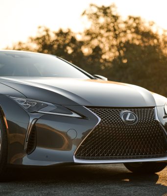 Električni naslednik Lexusa LFA će imati manuelni menjač